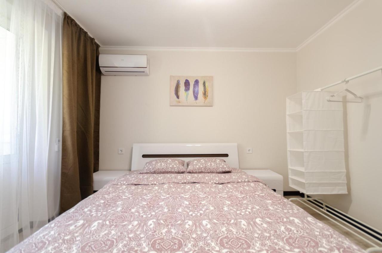 Artal Apartment On Obolonskaya Square 1 Kiev Eksteriør billede